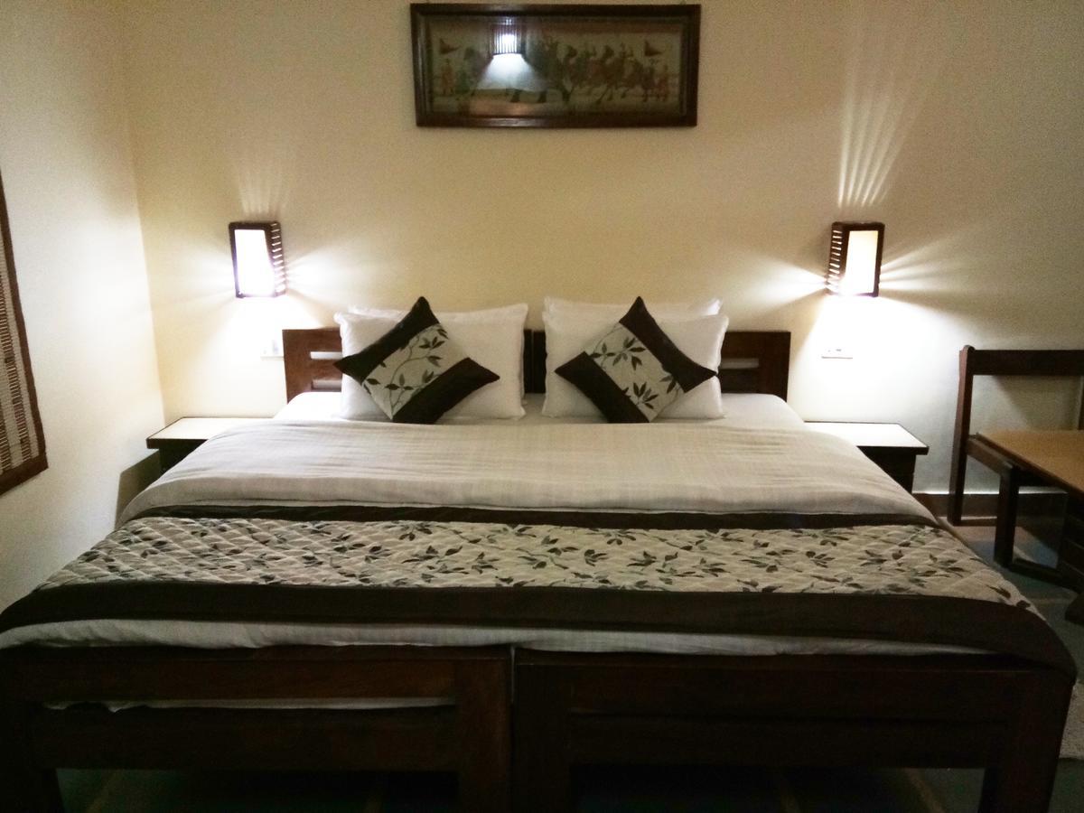 Vanya River Lodge Dhikuli Luaran gambar